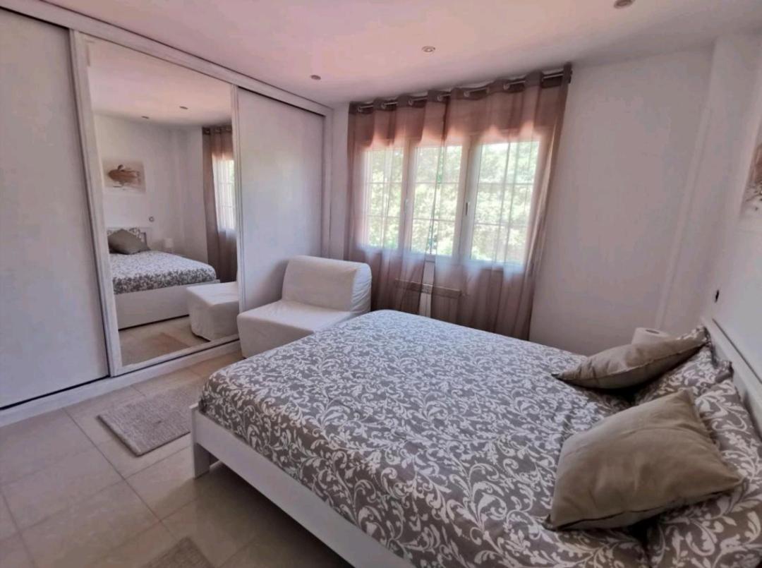 Villa Santa Ana ラレード エクステリア 写真